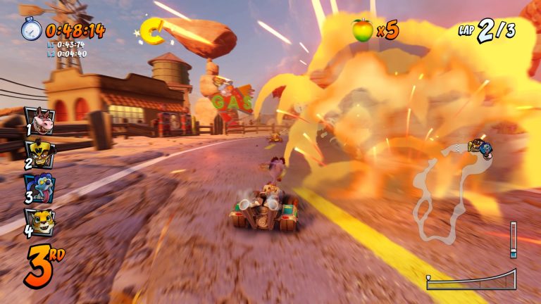 Crash Team Racing Nitro Fueled PS4 Xbox One Switch Sony jeu vidéo course objets kart Beenox Activision Crash Bandicoot