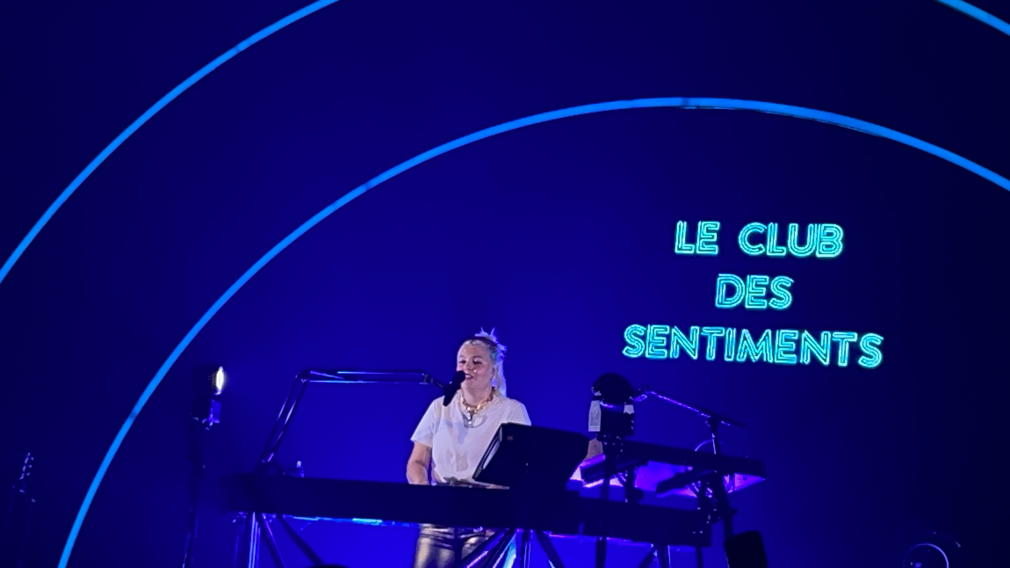 Louane - le club des sentiments - concert - Troyes - Drouin Alicia