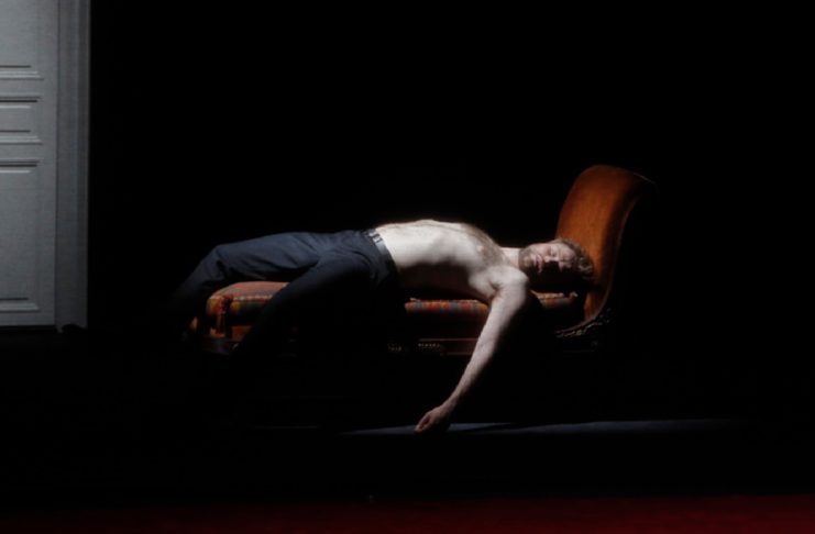 Britannicus Britannicus - Racine - Comédie Française - Théâtre - Tragédie - Dominique Blanc - Syma News - Syma Mobile - Florence Yérémian - Stéphane Braunschweig - Politique - Pouvoir - Néron - Rome - Antiquité - Mort