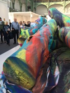 FIAC 2018 - Art Contemporain - Paris - Grand Palais - Artistes - Paintings - Sculpture - Moderner - SYMA News - SYMA Mobile - Florence Yeremian - Gagosian Gallery - Katharina Grosse - Grand Palais - yellow