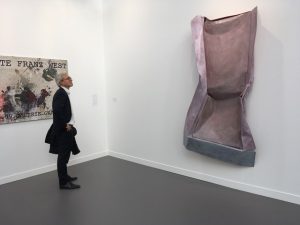 FIAC 2018 - Art Contemporain - Paris - Artistes - Paintings - Sculpture - Moderne - grand Palais - SYMA News - SYMA Mobile - Florence Yeremian - tube - tuyau - art conceptuel - connerie - imposture