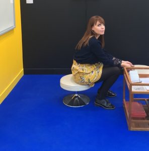 FIAC 2018 - Art Contemporain - Paris - Artistes - Paintings - Sculpture - Moderne - grand Palais - SYMA News - SYMA Mobile - Oeuvre d'art - Fashion - Girl - Fille - Beauty - Jolie - Robe - Dress - Smile - Fun - Florence Yeremian - 