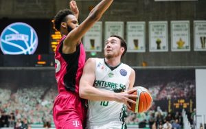 sport - sportif - ovalie - foot - Top 14 - Ligue 1 - rugby - ligue des champions - Europa League - jeep elite - basket - ligue A - volleyball - volley - waterpolo - Ligue Magnus - hockey - hockey sur glace - Odette ndoye - Hugo Invernizzi - Nabil Fekir - RCT