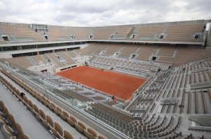 Roland Garros - parc des princes - tennis - simonne mathieu - court Grand Chelem - Philippe chatrier - prize monney - syma news - sport - eurosport - france television - france TV Sport - le journal de roland garros - tout le sport - stade 2 - E mag 360 - Time Break - serres d’auteuil - Federation Française de Tennis - wild cards - Alizé Lim - parité - tournoi - prize money -