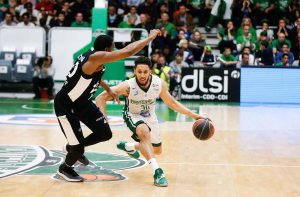 foot - SymaNews - Rugby - Basket - Cyclisme - Formule1 - Volley - Coupe du monde - Tennis Lewis Hamilton - Foot féminin - Criterium du Dauphine - TeamBayou - Rafael Nadal - Ashleigh Barty - Dominic Thiem - Marketa Vondrousova - Grand prix du canada