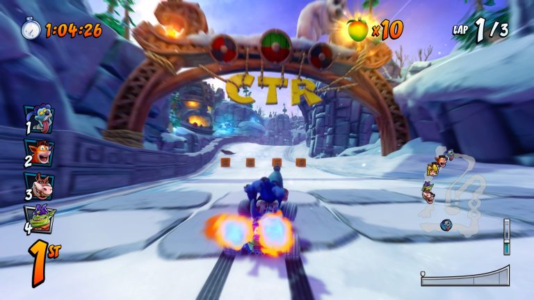 Crash Team Racing Nitro Fueled PS4 Xbox One Switch Sony jeu vidéo course objets kart Beenox Activision Crash Bandicoot