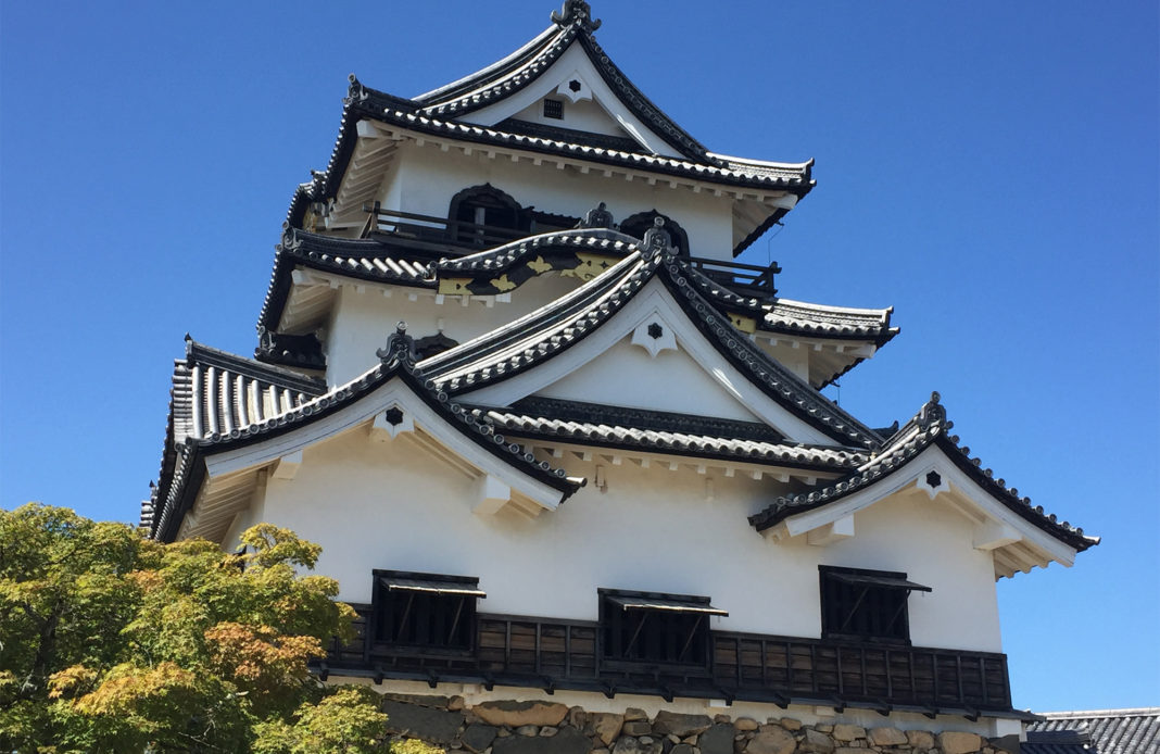 Hikone château japon histoire shiga prefecture sengoku culture architecture