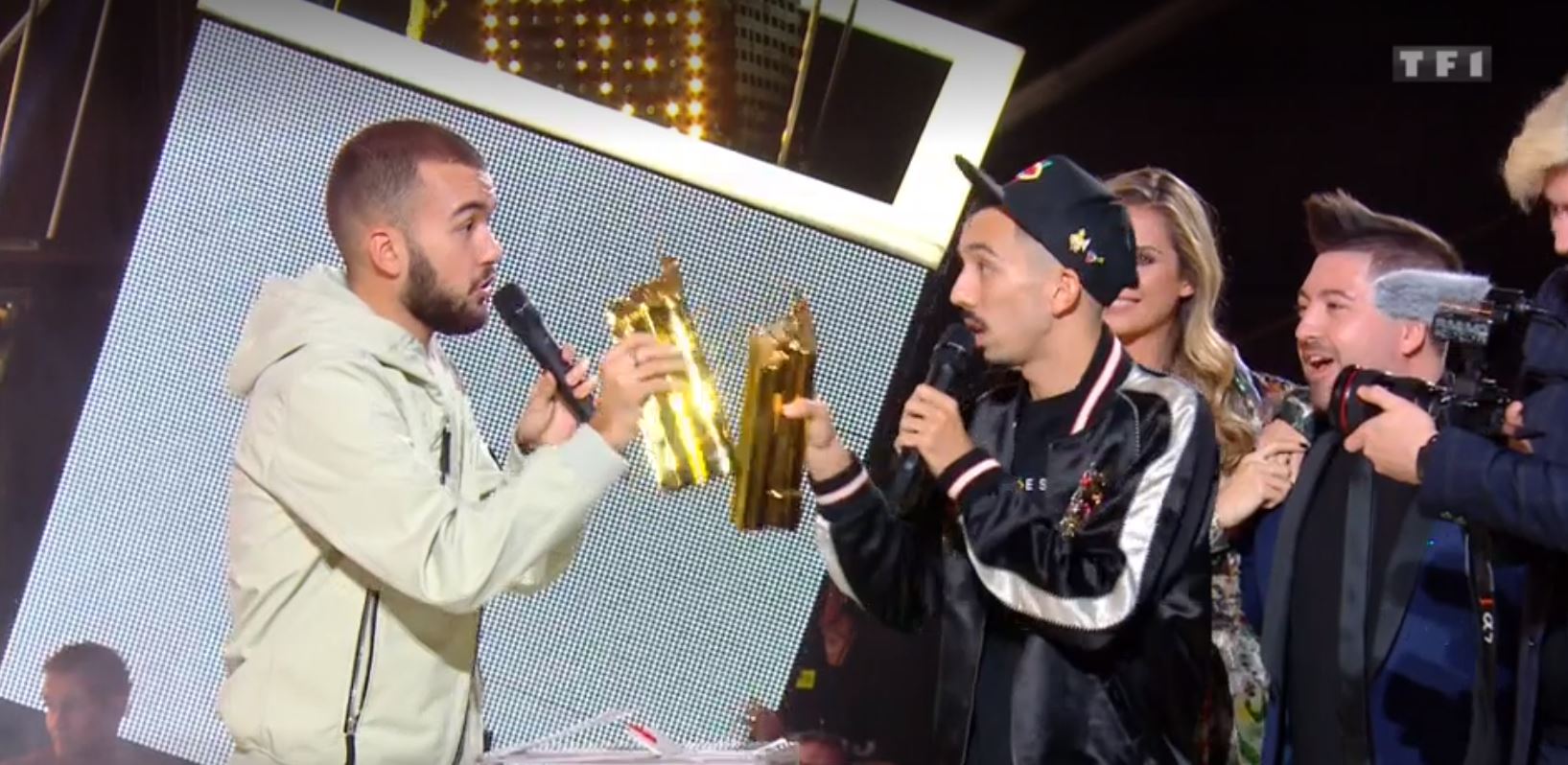 NRJ Music Awards 2019 - NMA 2019 - Big Flo & Oli - trophées 