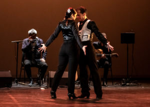 Kuky Santiago - flamenco - danse - Bordeaux - syma news - florence yeremian - Donde sea pero contigo - Jessica Vicente - bailar - bailaor - zapateados - spectacle - art - artistes