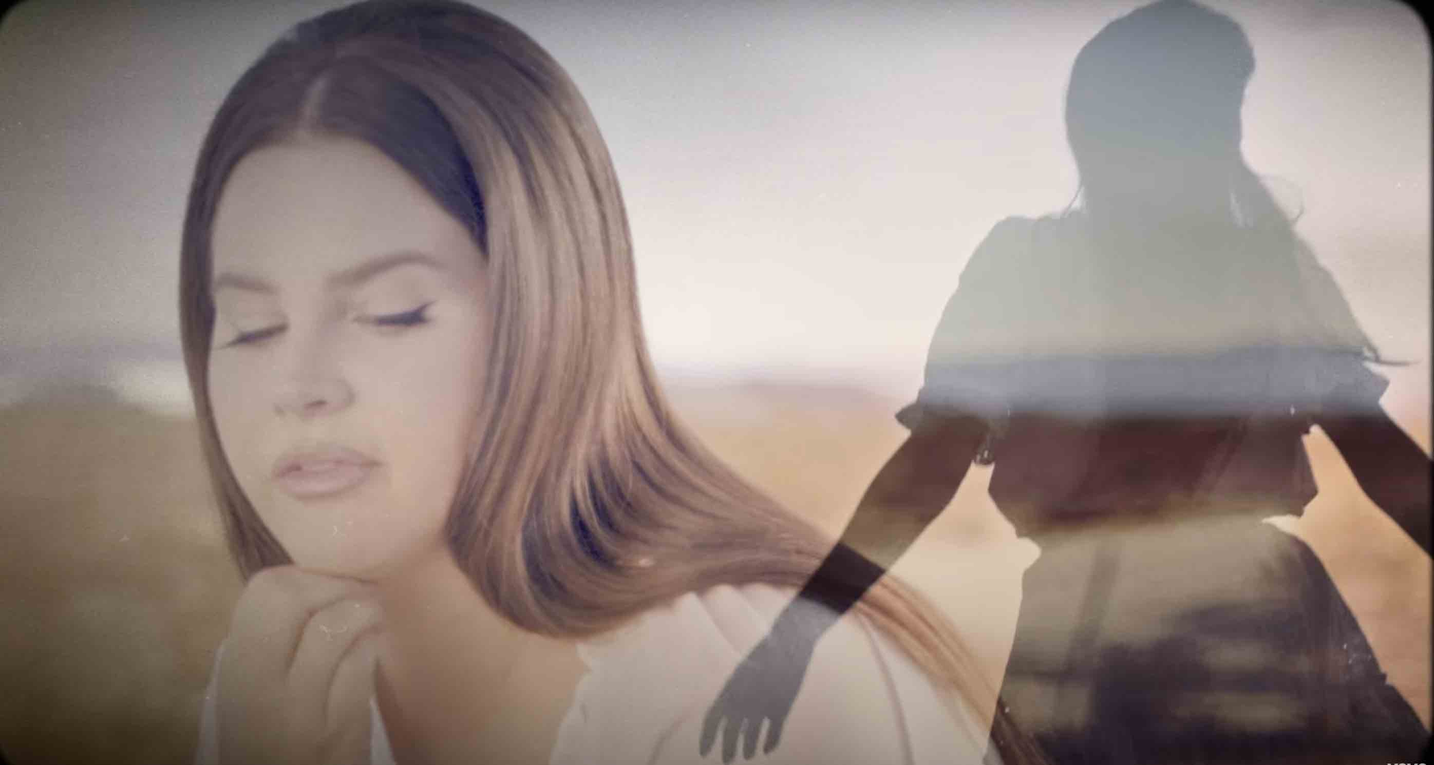 Lana del rey - Chemtrails over the country club - 