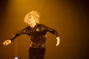 Louise-lecavalier-danse-dance-syma-news-yeremian-gopikian-choregraphe-spectacle-theatre-de-la-ville-paris-quebec