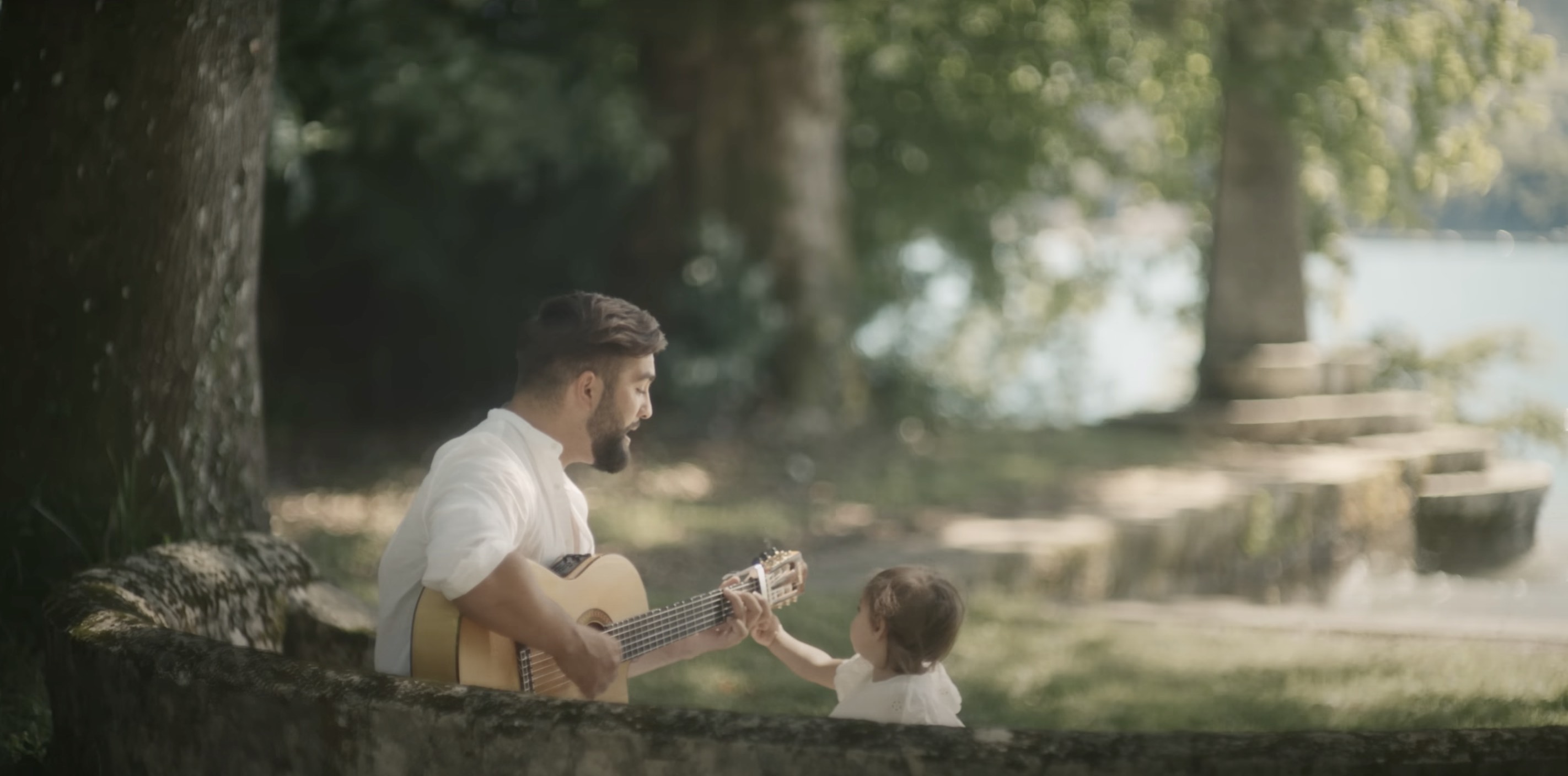 Kendji Girac - Eva - fille - single - l'école de la vie -