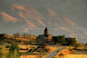 eglise-church-armenie-kasparian-syma