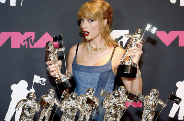 Taylor Swift sacrée grande gagnante des « MTV Video Music Awards » 2023 Taylor Swift - MTV VMA 2023 -