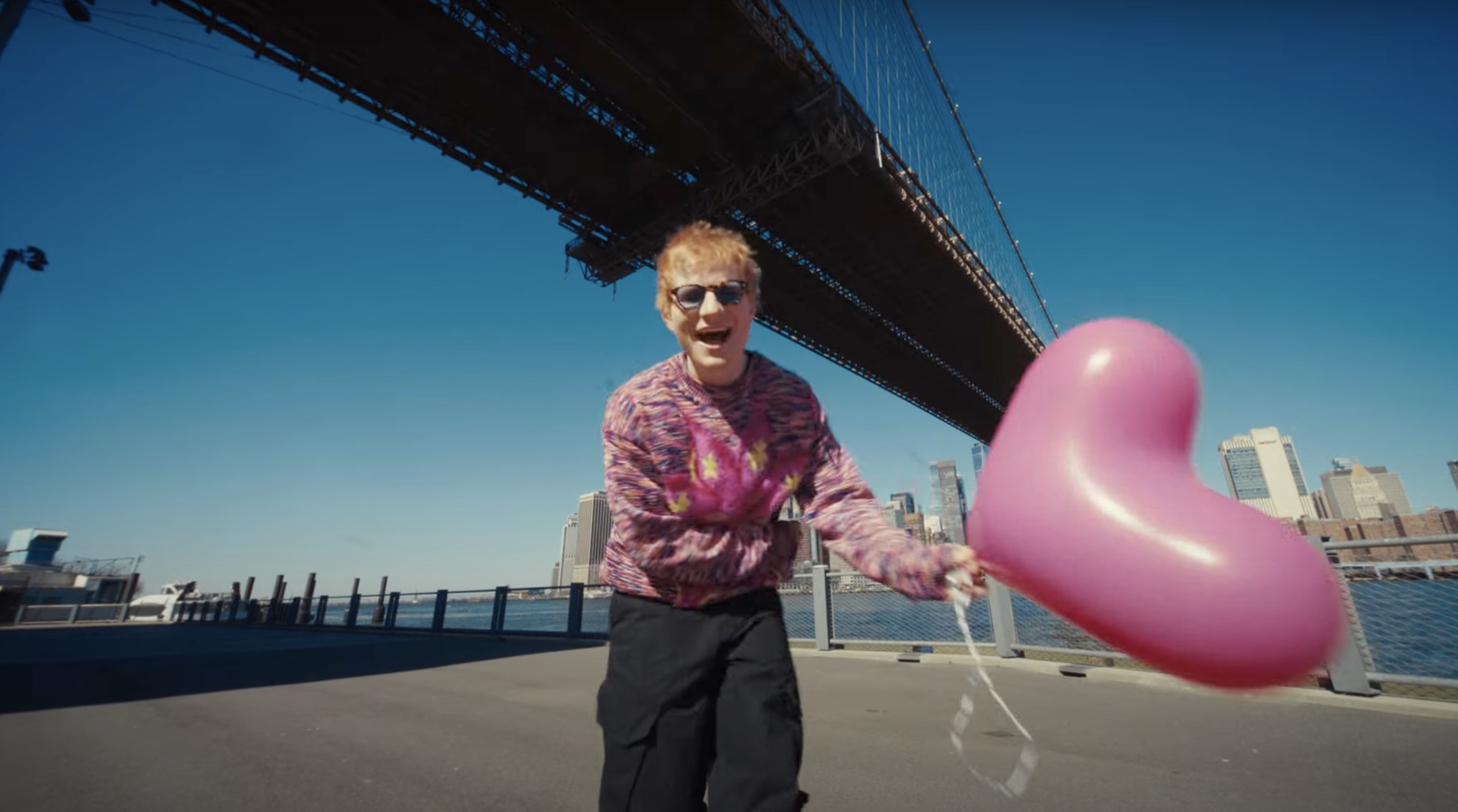 Ed Sheeran - Azizam - Play