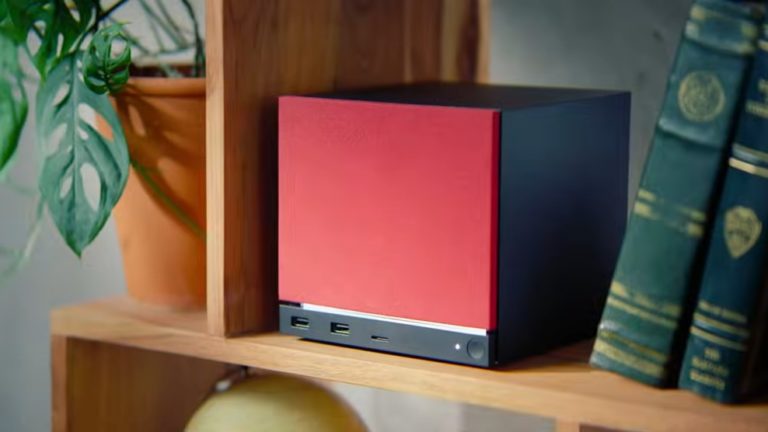 steam machine frame jeu video console pc realité virtuelle augmentée business