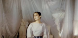 Barbara Pravi - Reconstruire - 8 mars - femmes -